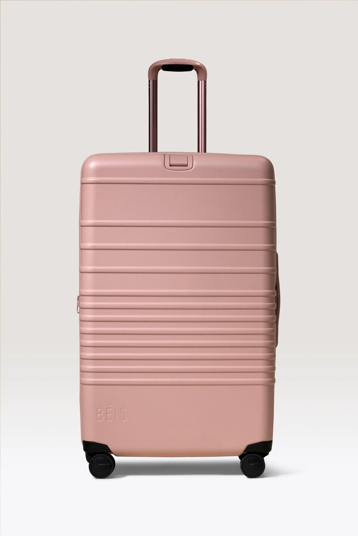 The Medium Luggage Starter Set